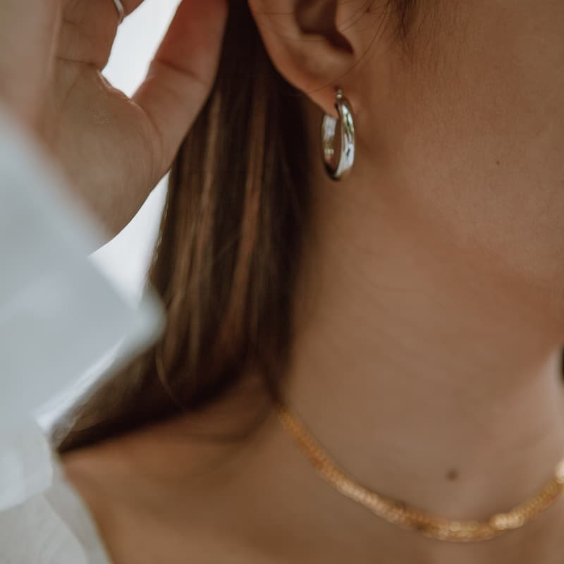 Bridal portrait with necklace